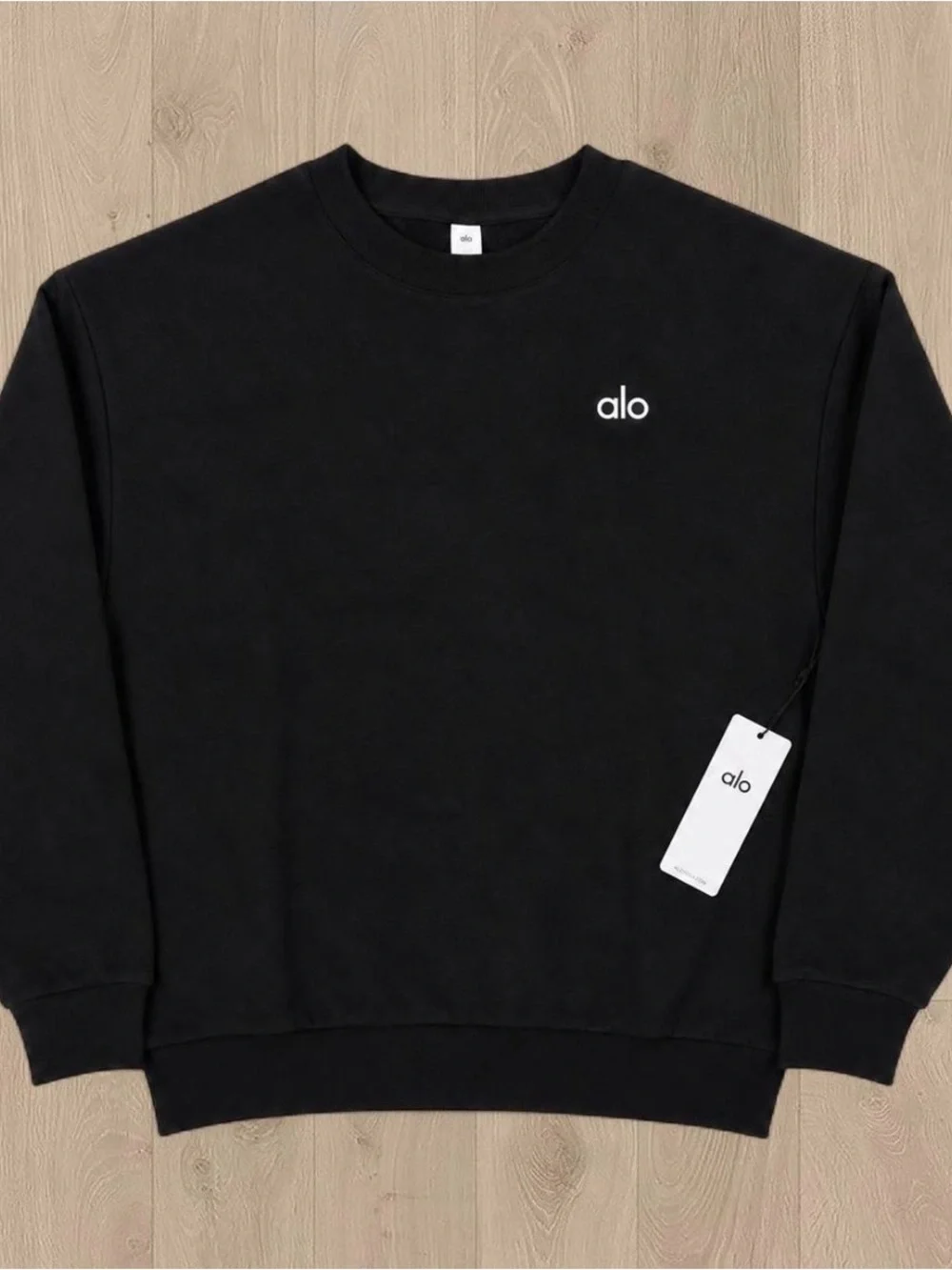 Alo Yoga Crewneck Sweatshirt (Black)